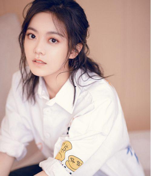 2023赵今麦最新爆料,揭秘青春偶像的成长之路 第1张 2023赵今麦最新爆料,揭秘青春偶像的成长之路 第1张